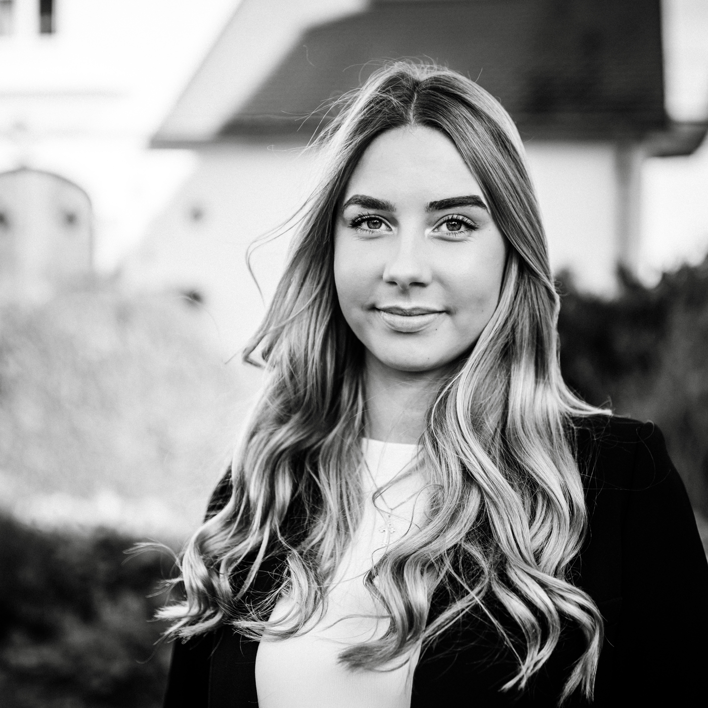 Nicole Goehring Nicole Goehring Portrait